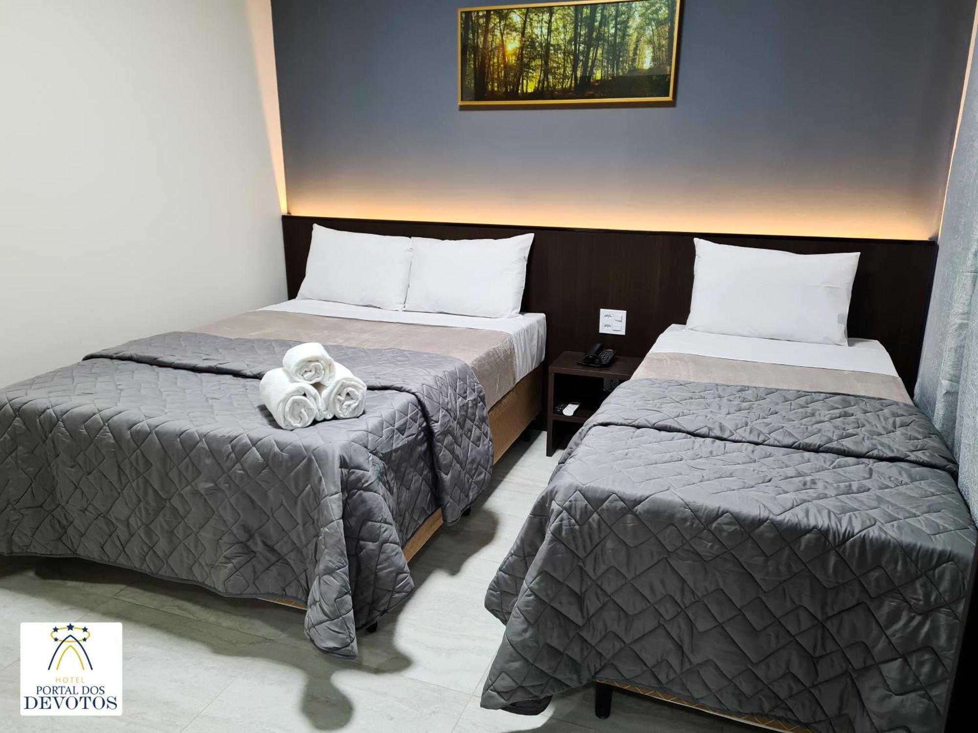 Hotel Portal Dos Devotos 阿帕雷西达 外观 照片