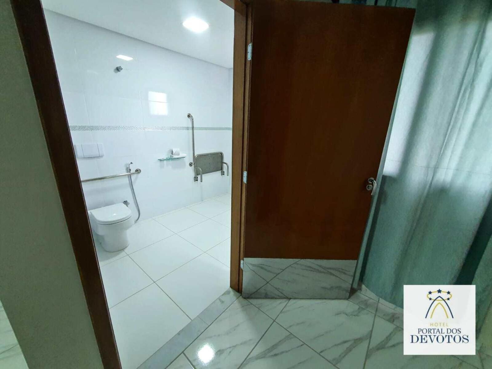 Hotel Portal Dos Devotos 阿帕雷西达 外观 照片